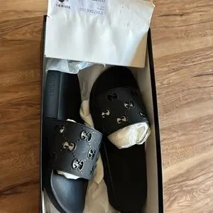 Gucci | Shoes | Copy Black Gucci Slides Sz | Poshmark display picture 2